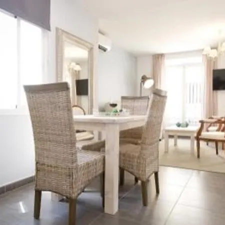 Holidays2malaga Dos Aceras In Old Town & High Speed Wifi Apartment Malaga