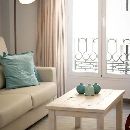 Holidays2malaga Dos Aceras In Old Town & High Speed Wifi *